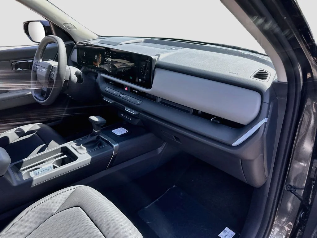 New 2027 Interstellar Gray Kia EX image 27