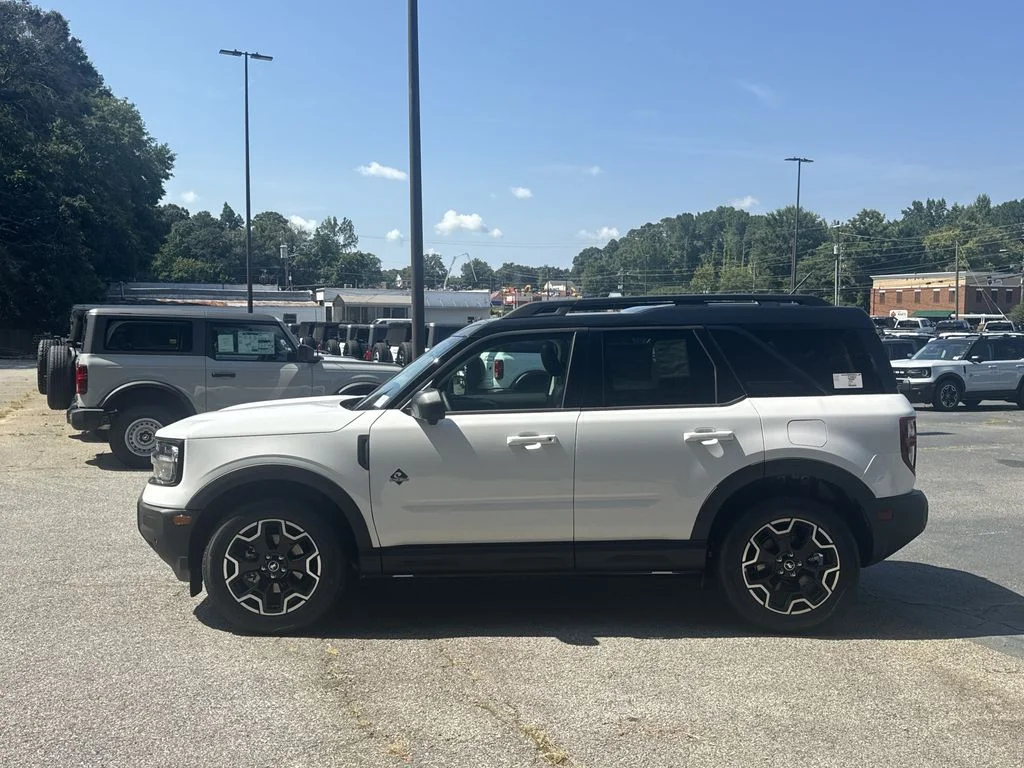 New 2026 White Ford Outer Banks image 4
