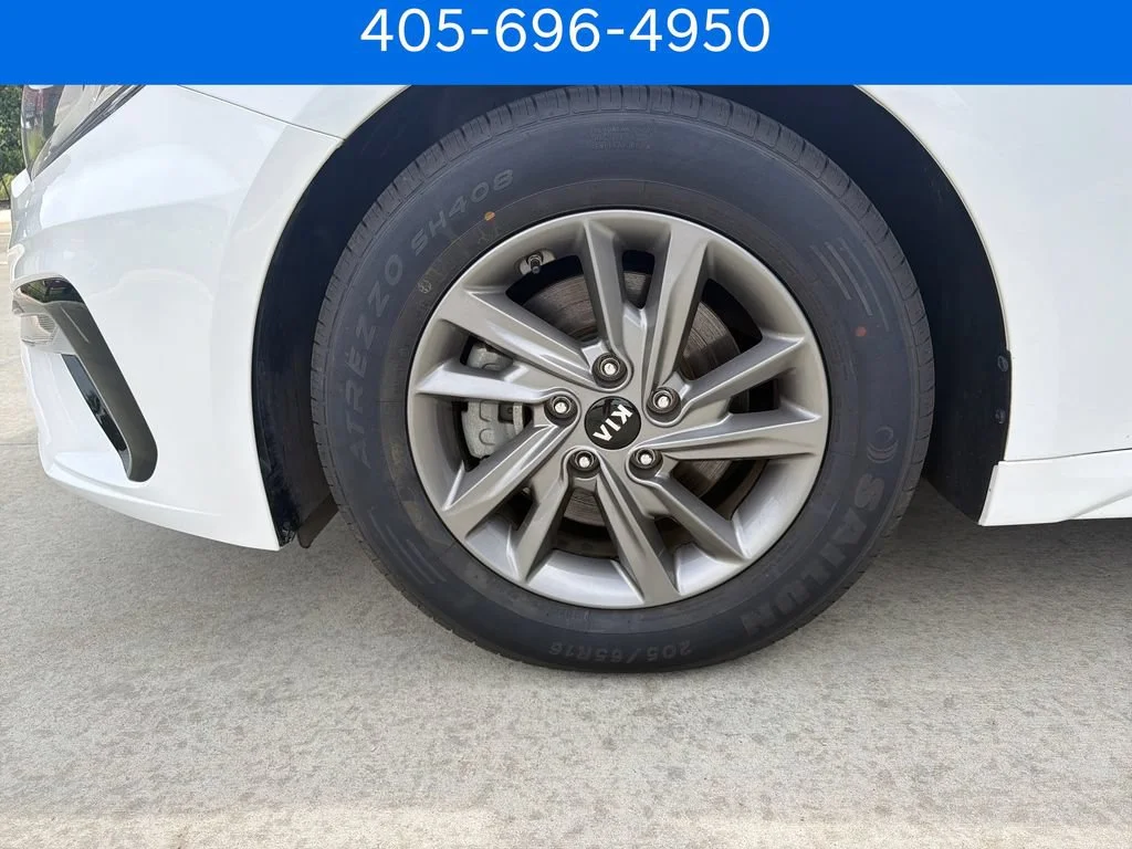 Pre-Owned 2020 Kia Optima LX