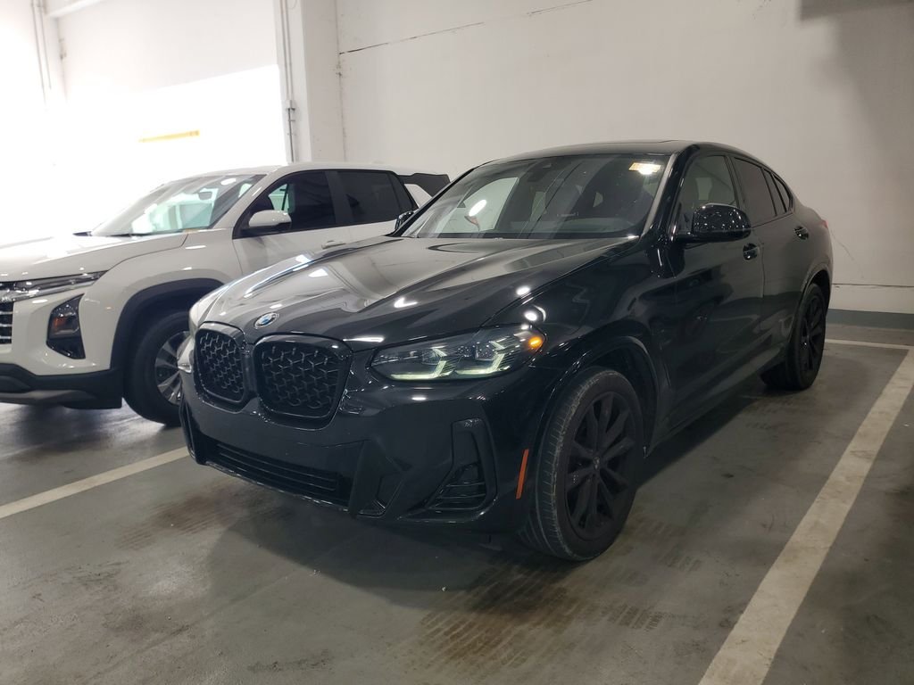 2024 BMW X4 xDrive30i's photo