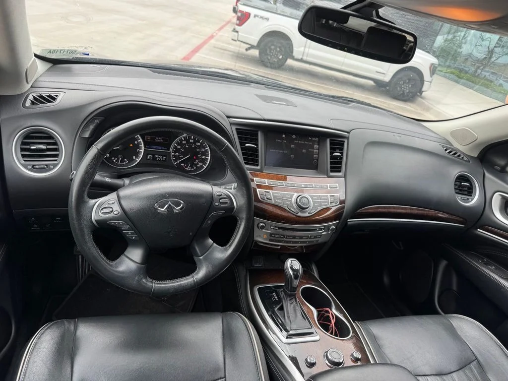 Used 2020 Black INFINITI LUXE image 3