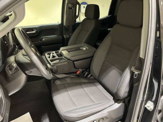 2025 Chevrolet Silverado 1500 Custom - Photo 17