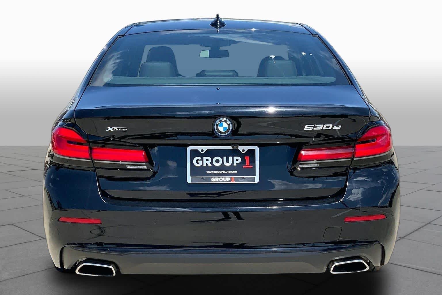 Used 2023 Black Sapphire Metallic BMW 530e xDrive image 5