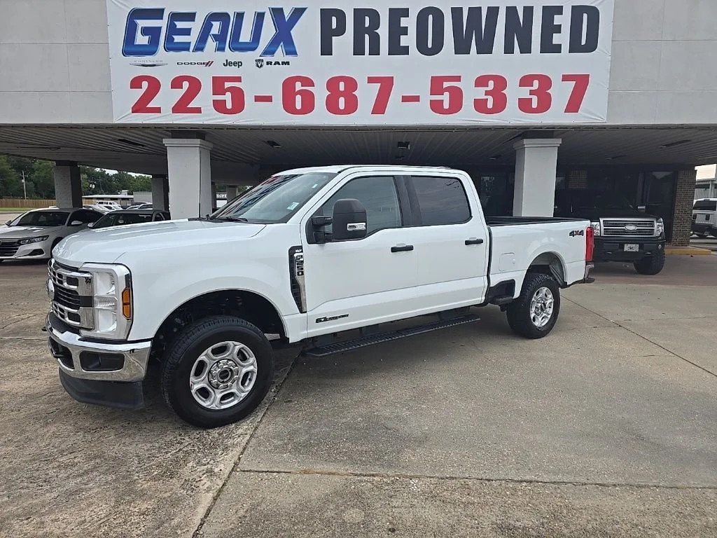 Used 2026 White Ford XLT image 1