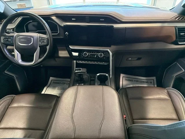 Used 2023 White GMC Denali image 22