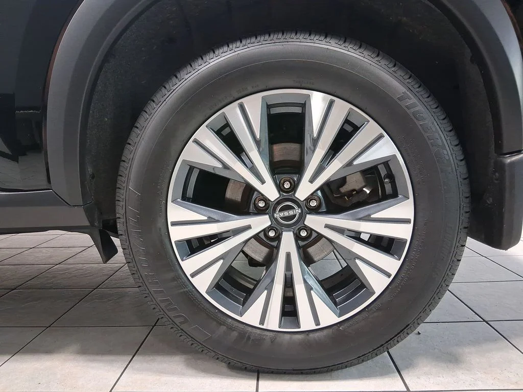Used 2023 Black Nissan SV image 39