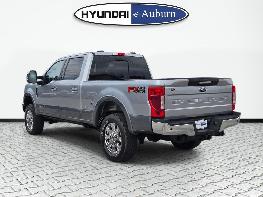 Used 2022  Ford Lariat image 10