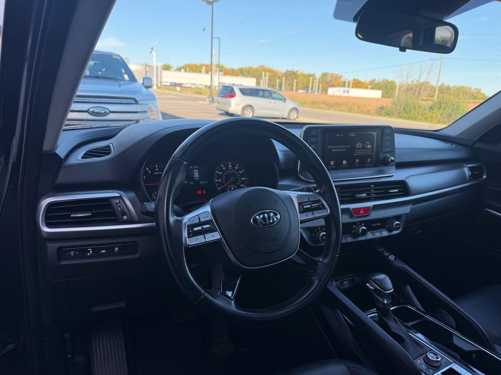 Used 2021 Gray Kia S image 13