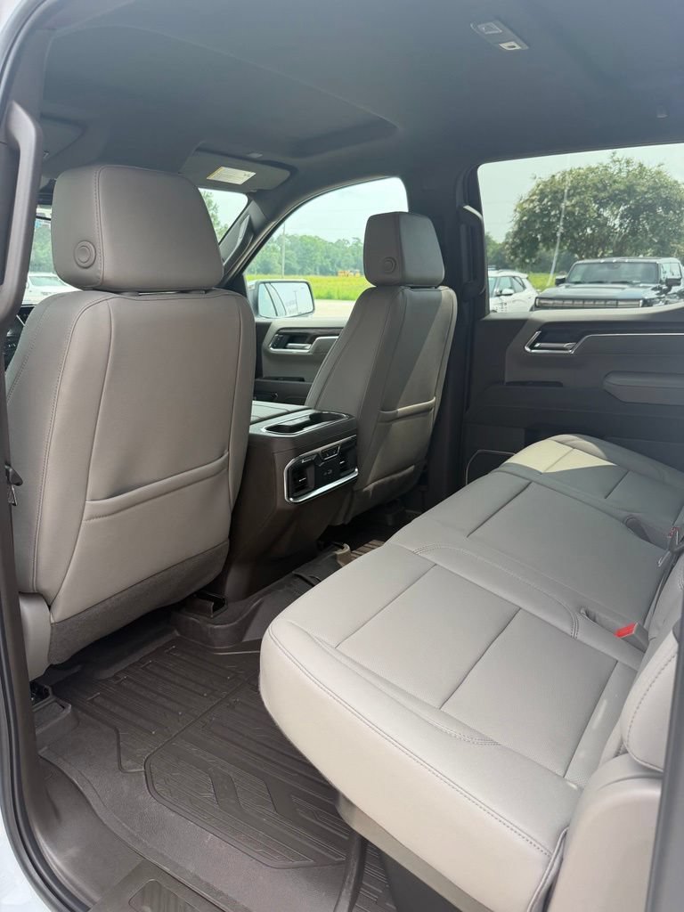 New 2026 Glacier White Tricoat GMC SLT image 19