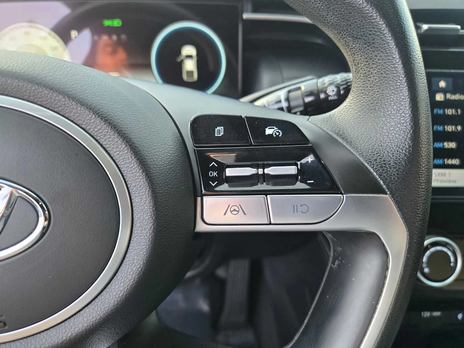 2022 Hyundai Santa Cruz SEL - Photo 25