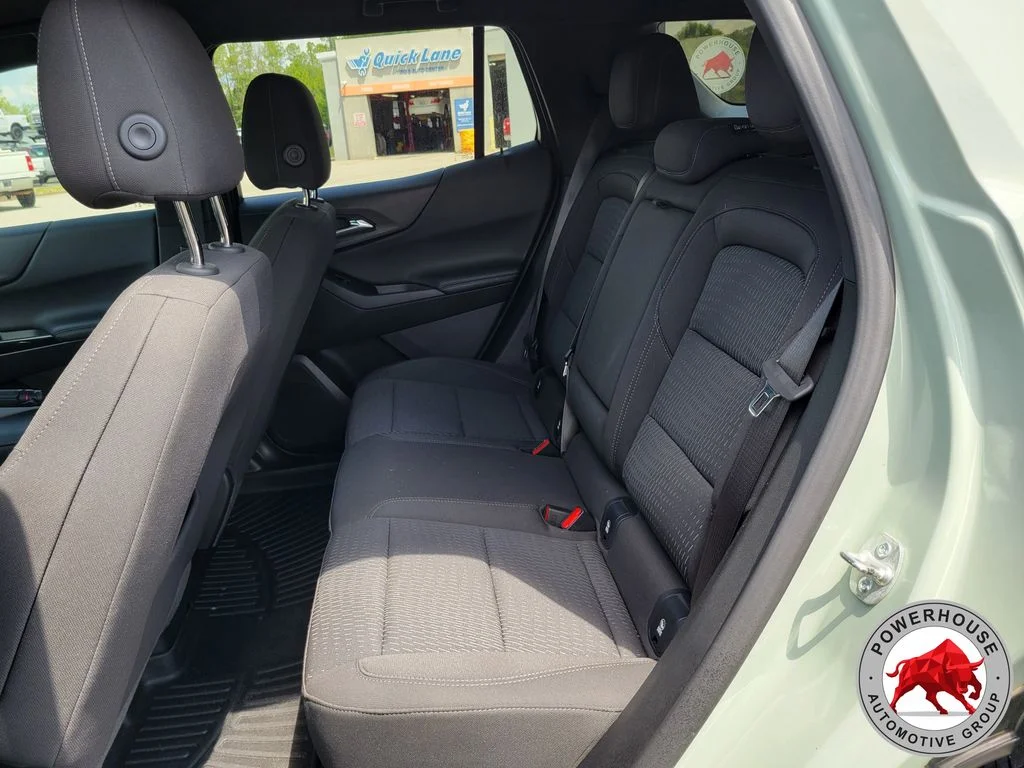 Used 2025 Green Chevrolet LT image 15