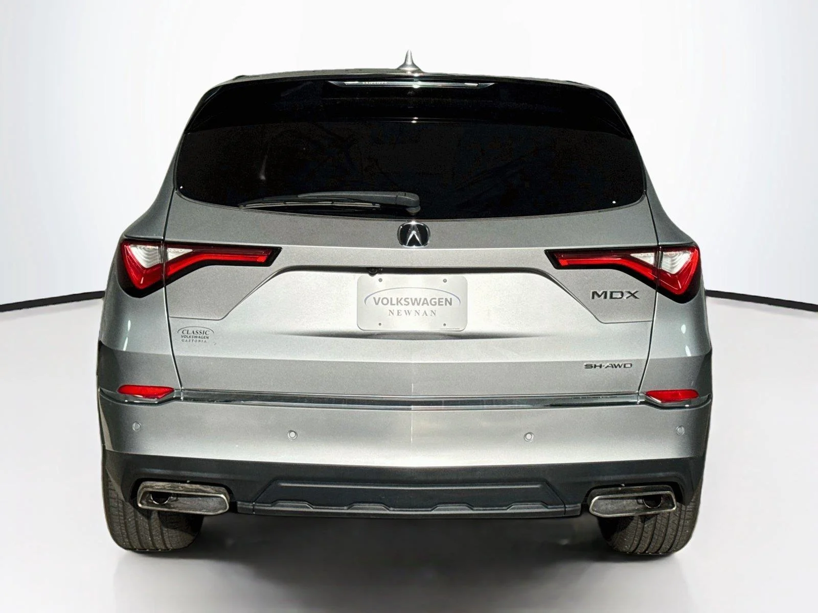 Used 2024 Lunar Silver Metallic Acura SH-AWD w/Tech image 5