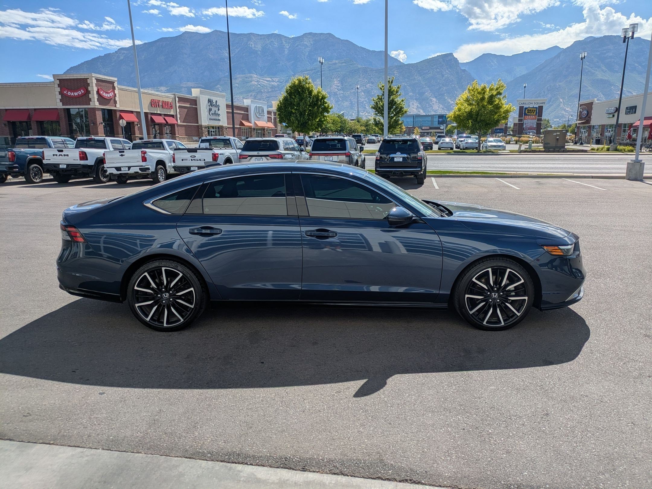 2025 Honda Accord Hybrid Touring - Photo 39