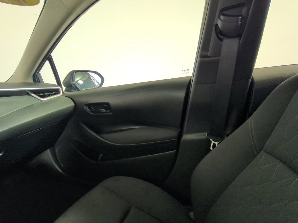 2024 Toyota Corolla LE - Photo 28
