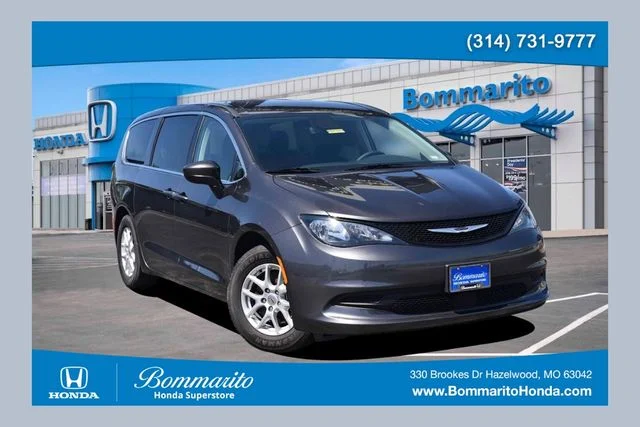 2023 Chrysler Voyager