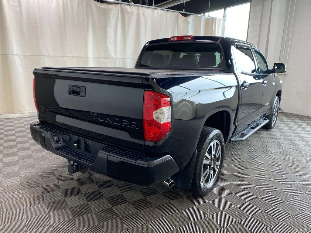 Used 2019 Midnight Black Metallic Toyota SR5 image 13