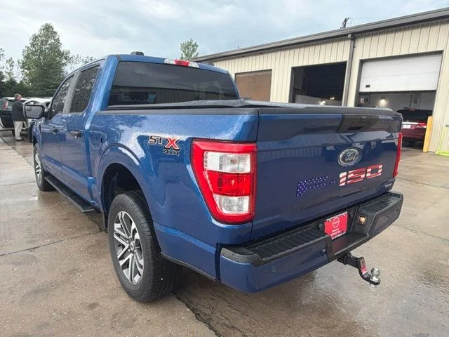 Used 2022 Blue Ford XL image 5