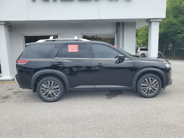 Certified Used 2024 Black Nissan SL image 7