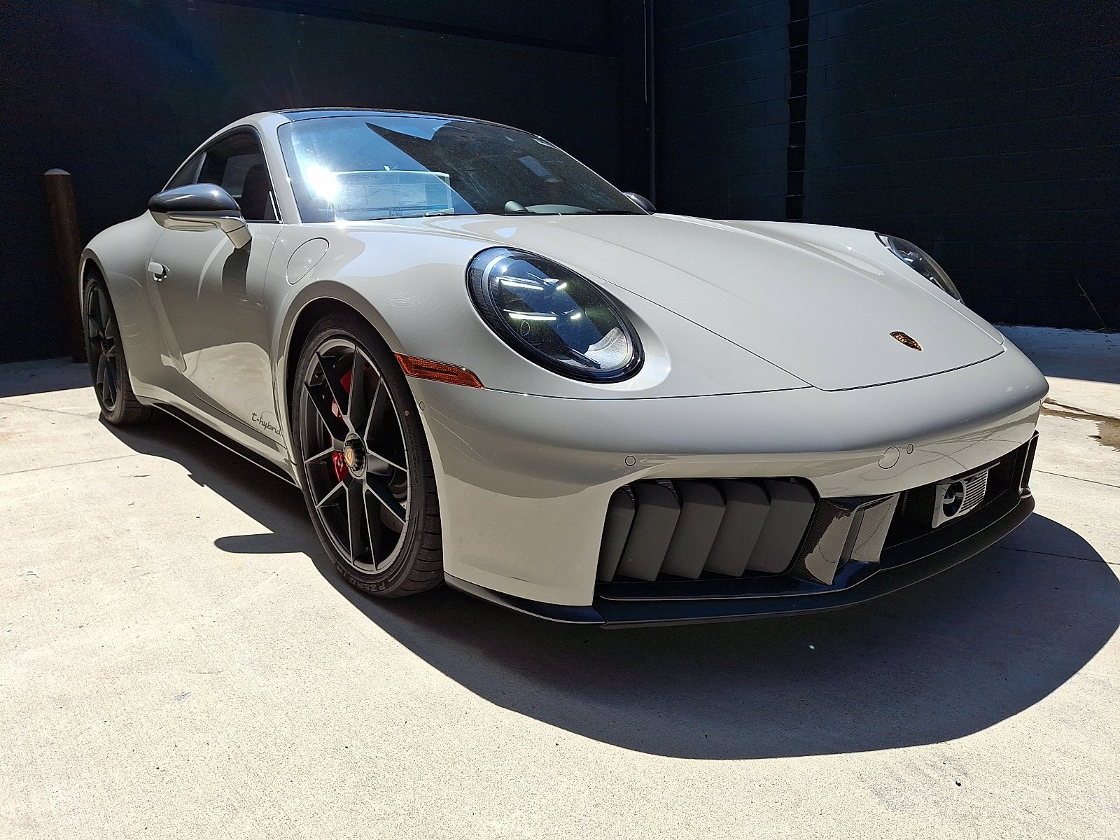 New 2026 Chalk Porsche Carrera 4 GTS image 7