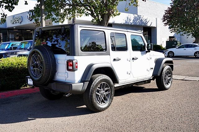 New 2026 Bright White Clear-Coat Exterior Paint Jeep Sport S image 9