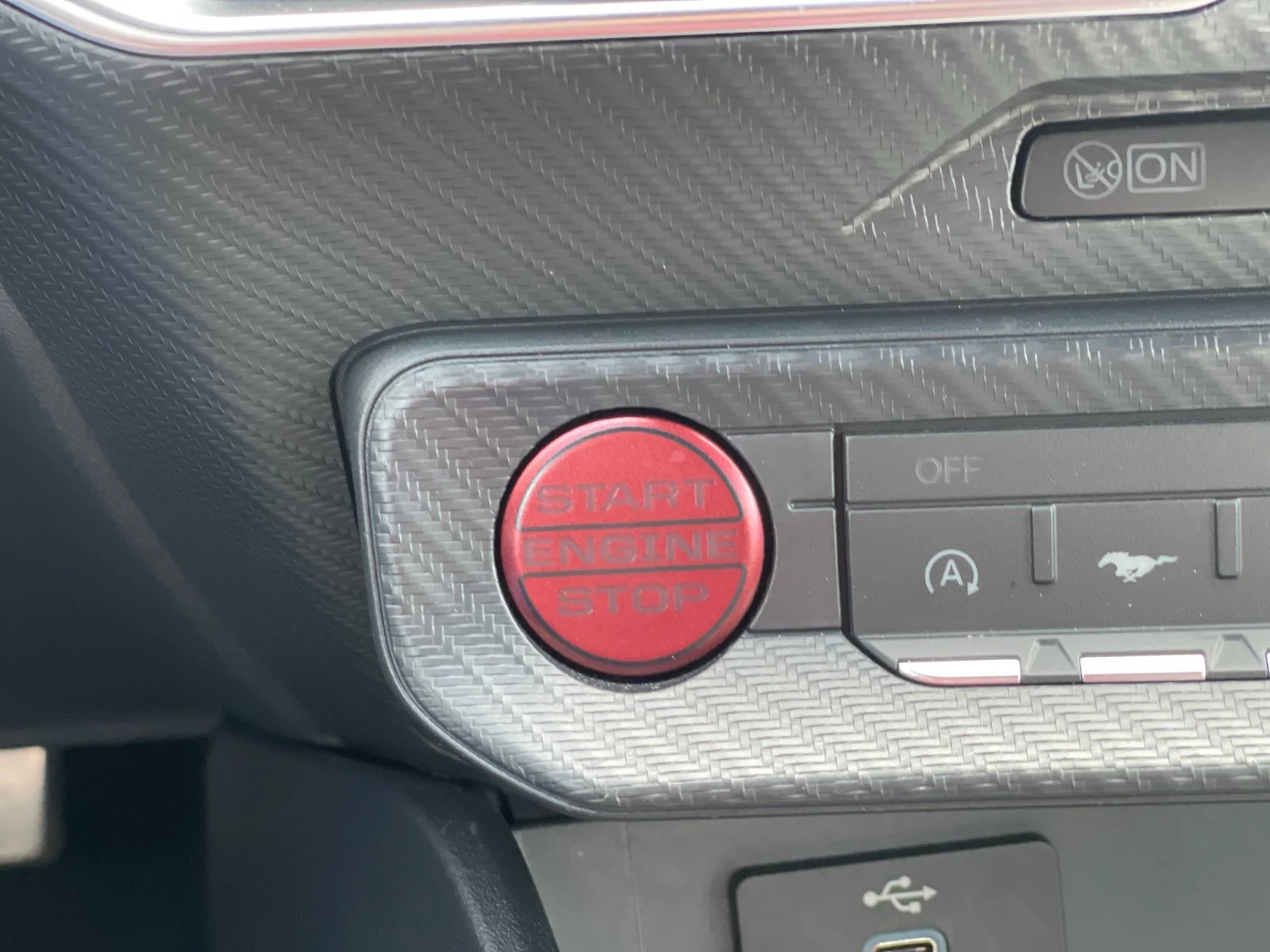 Used 2025 Black Ford GT Premium image 23