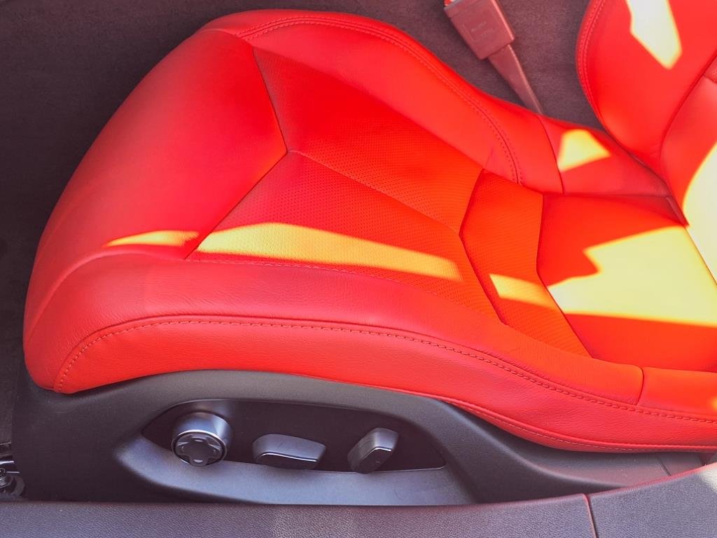 2025 Chevrolet Corvette 2LZ - Photo 11