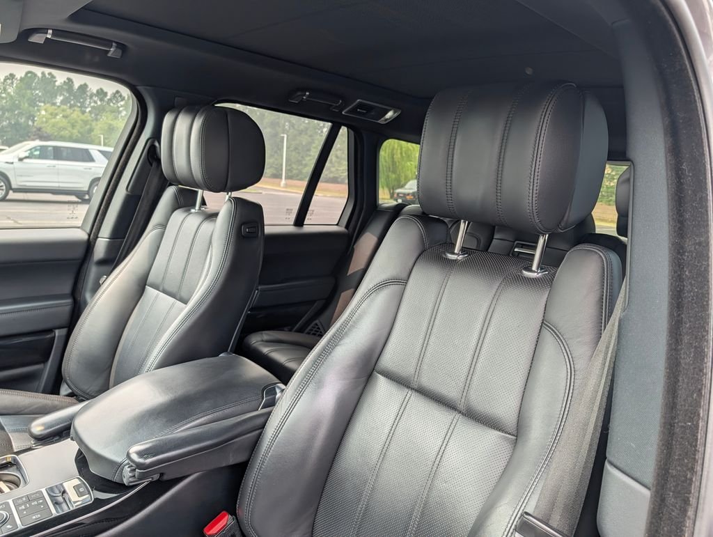 Used 2016 Gray Land Rover 5.0L V8 Supercharged image 22