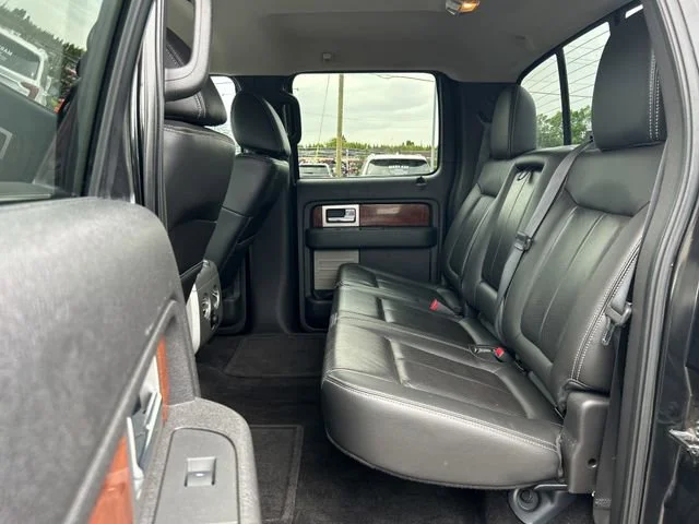 Used 2010  Ford XL image 15