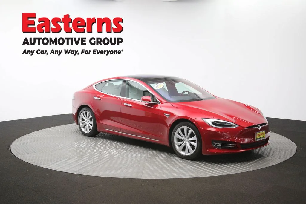 Used 2017 Red Tesla P100D image 46