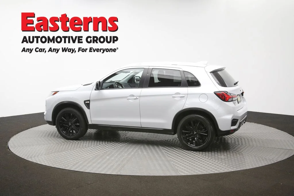 Used 2023 White Mitsubishi 2.0 LE image 62