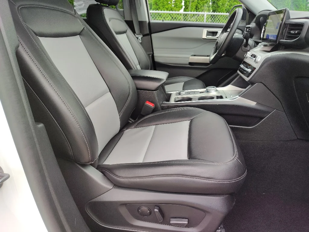 Used 2024 Star White Ford XLT image 14