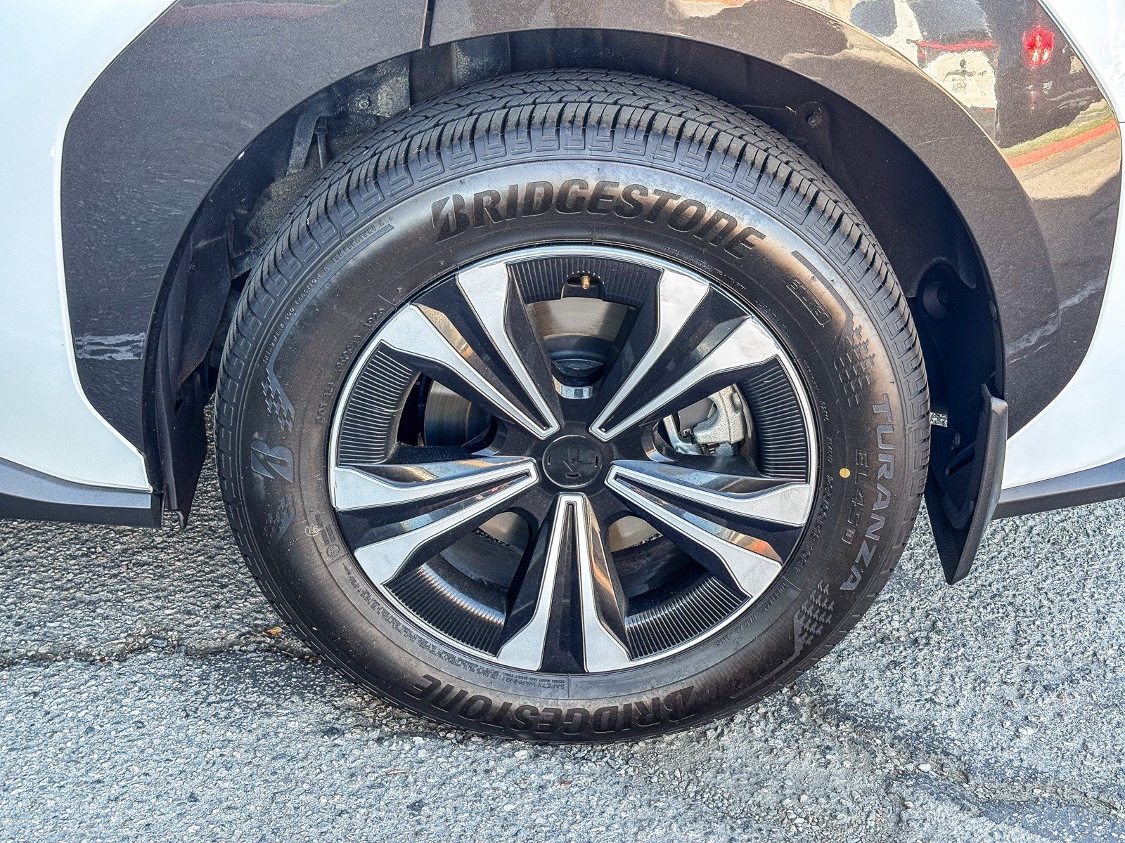 Used 2024 Pearl Toyota XLE image 11