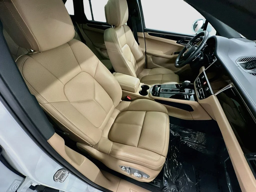 Used 2026  Porsche  image 29