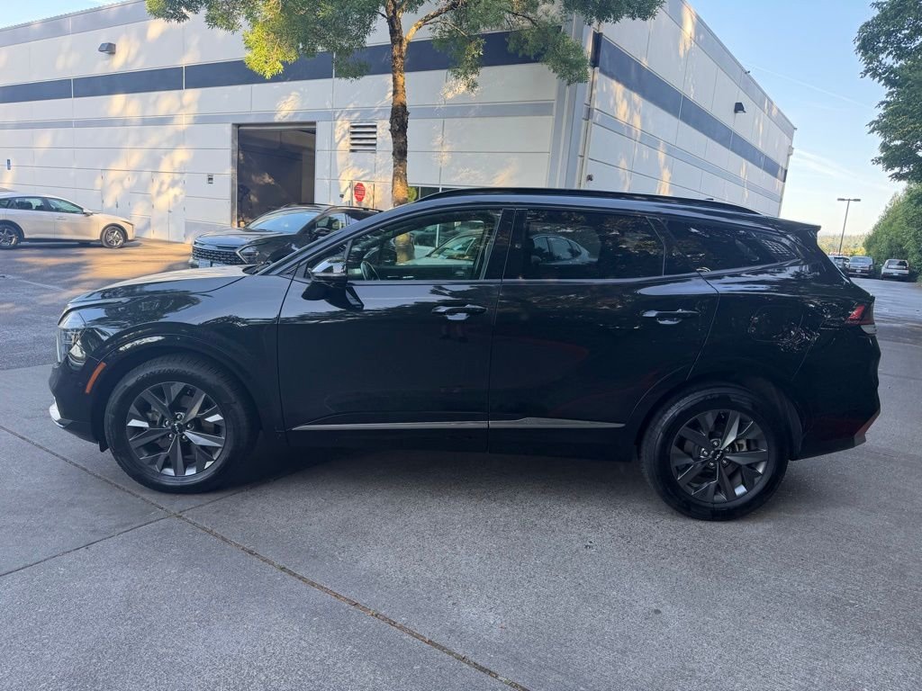 Used 2023 Fusion Black Kia SX-Prestige image 7