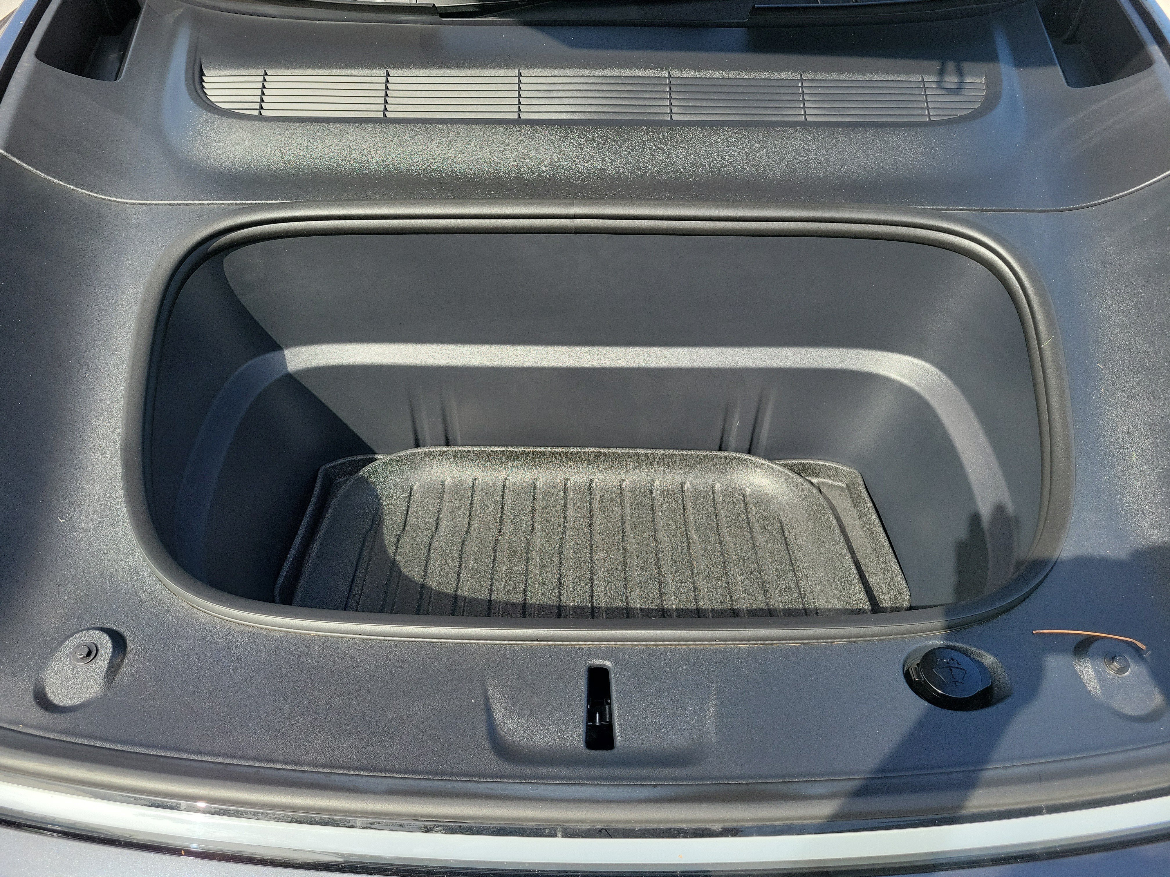 Used 2026 Stealth Gray Tesla Long Range image 10