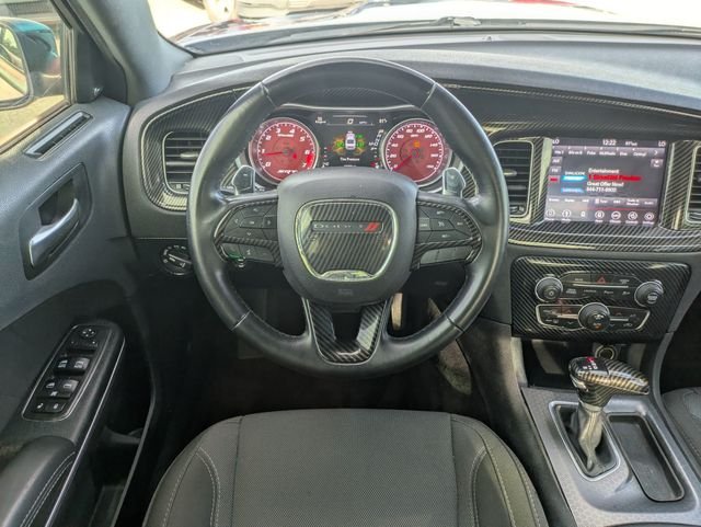 Used 2018 Gray Dodge V6 image 29