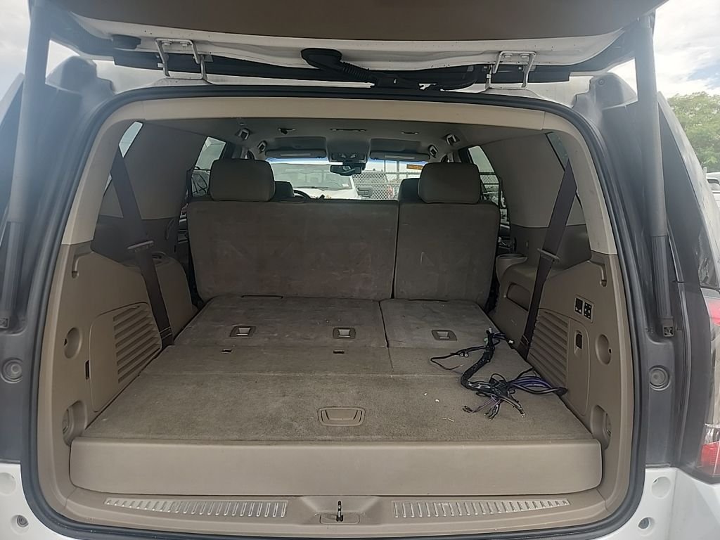 Used 2017 White GMC SLT image 18