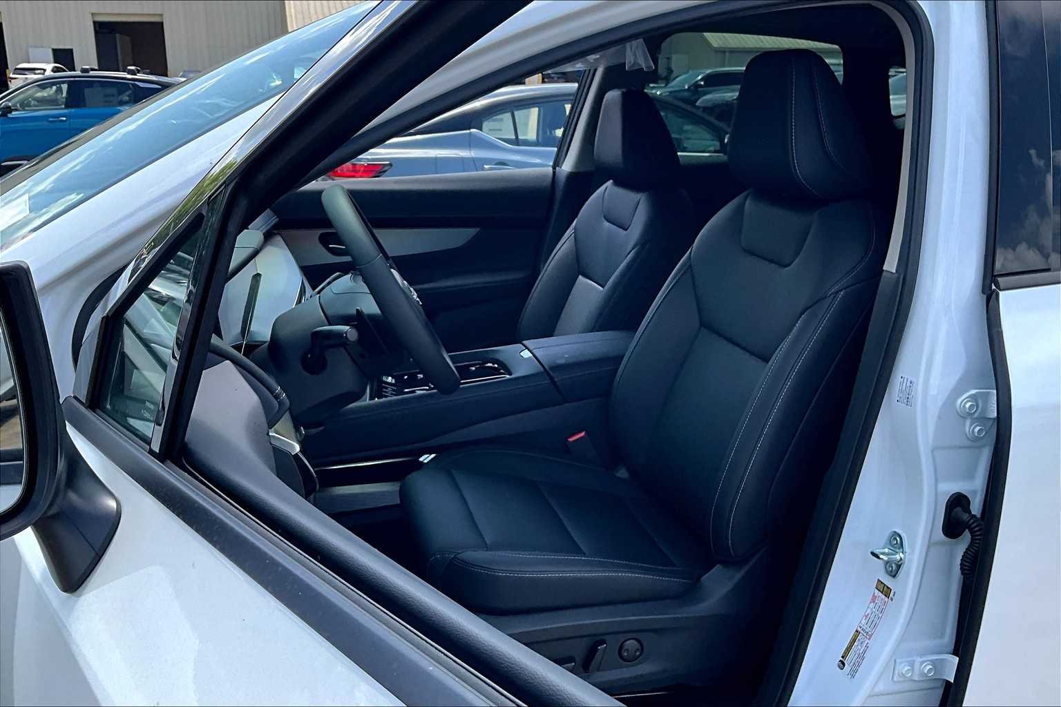 2025 Nissan Murano SL - Photo 18