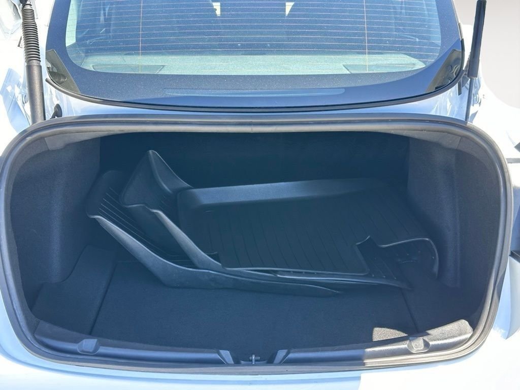 Used 2021 Pearl White Multi-Coat Tesla Standard Range Plus image 25