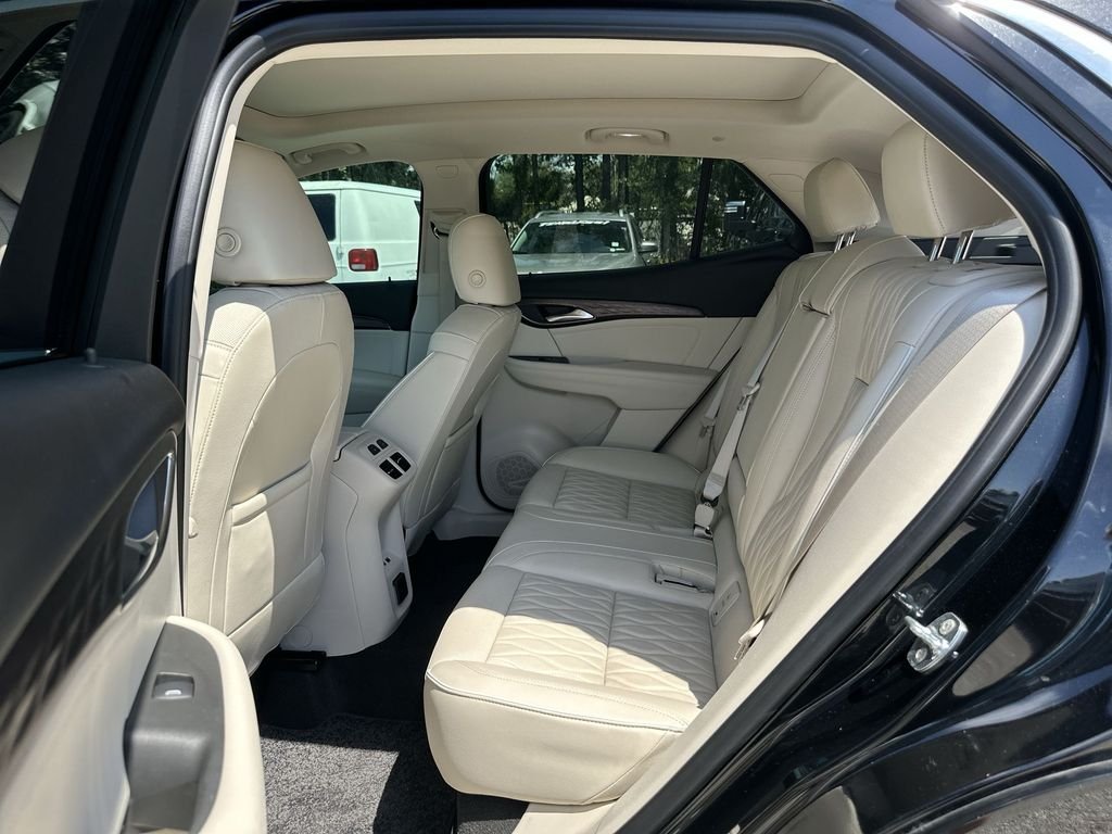 Used 2023 Ebony Twilight Metallic Buick Avenir image 25