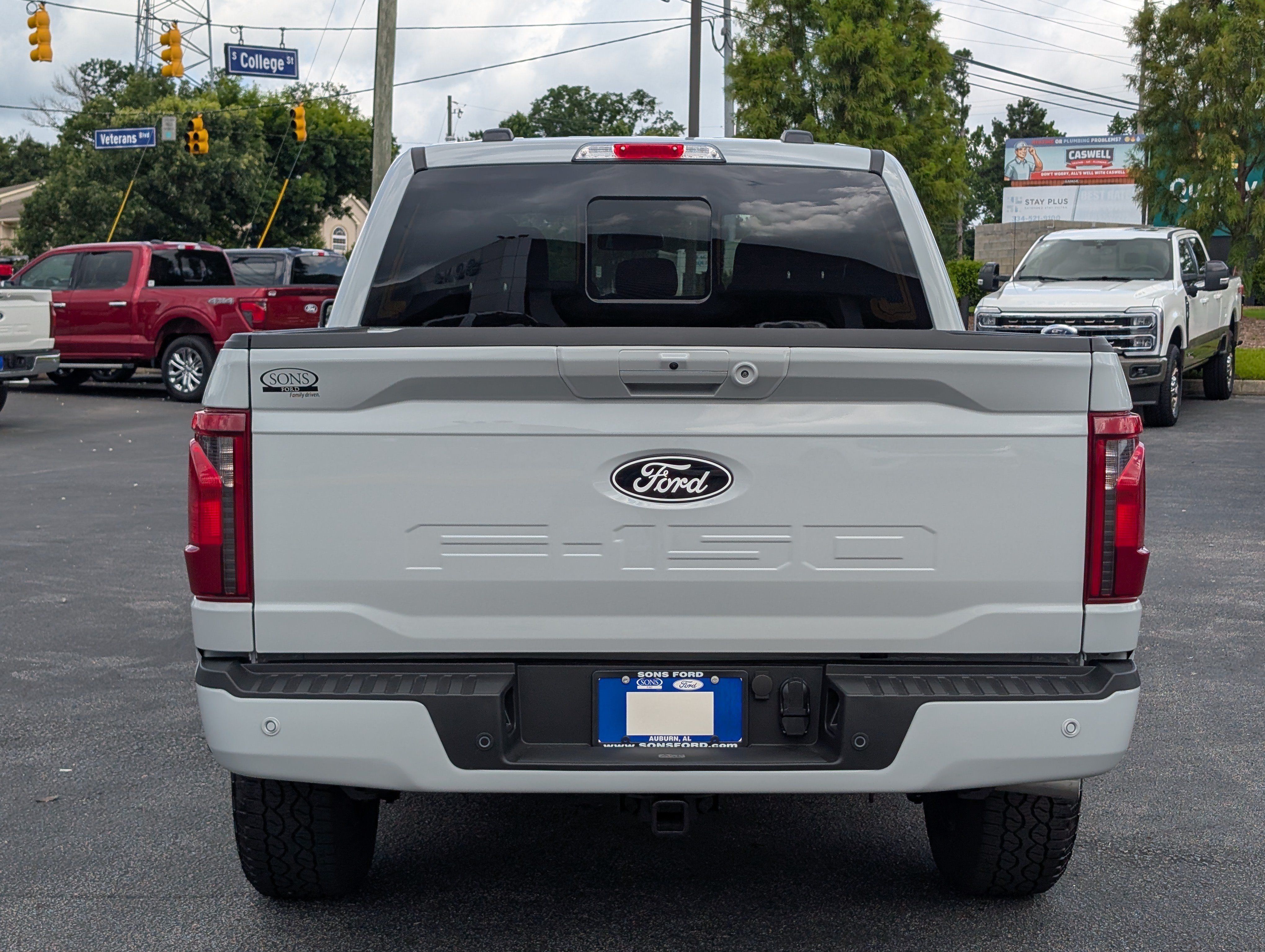 New 2026 Avalanche Ford XLT image 10