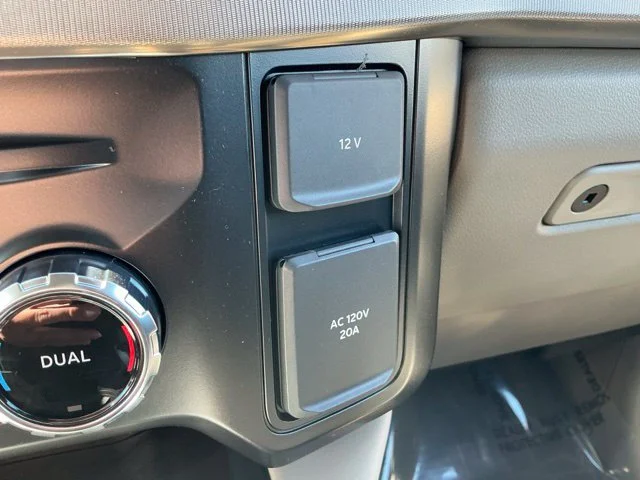 New 2027 Gray Ford Platinum image 47