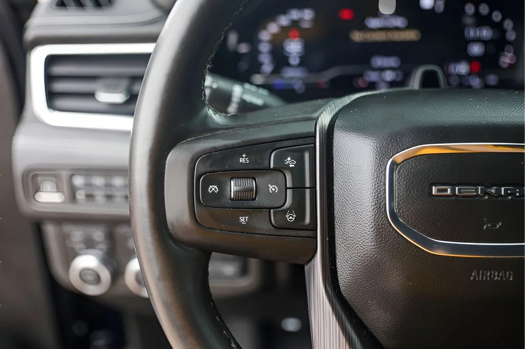 Used 2023 Black GMC Denali Ultimate image 17
