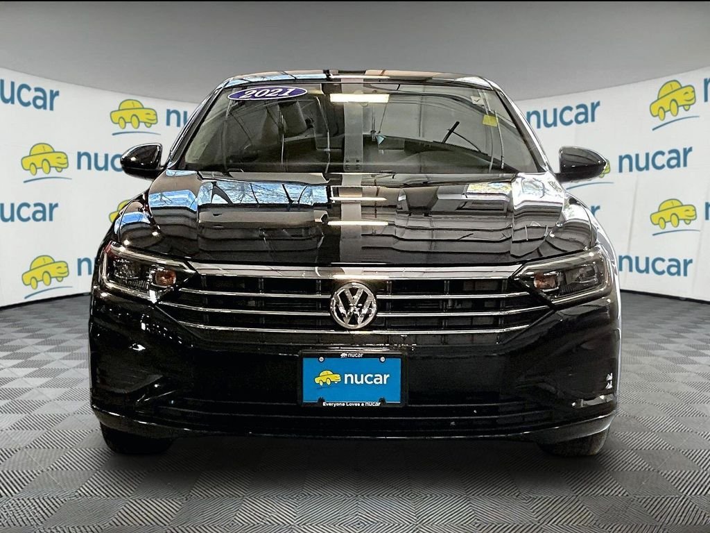 Used 2021 Black Volkswagen SEL image 2