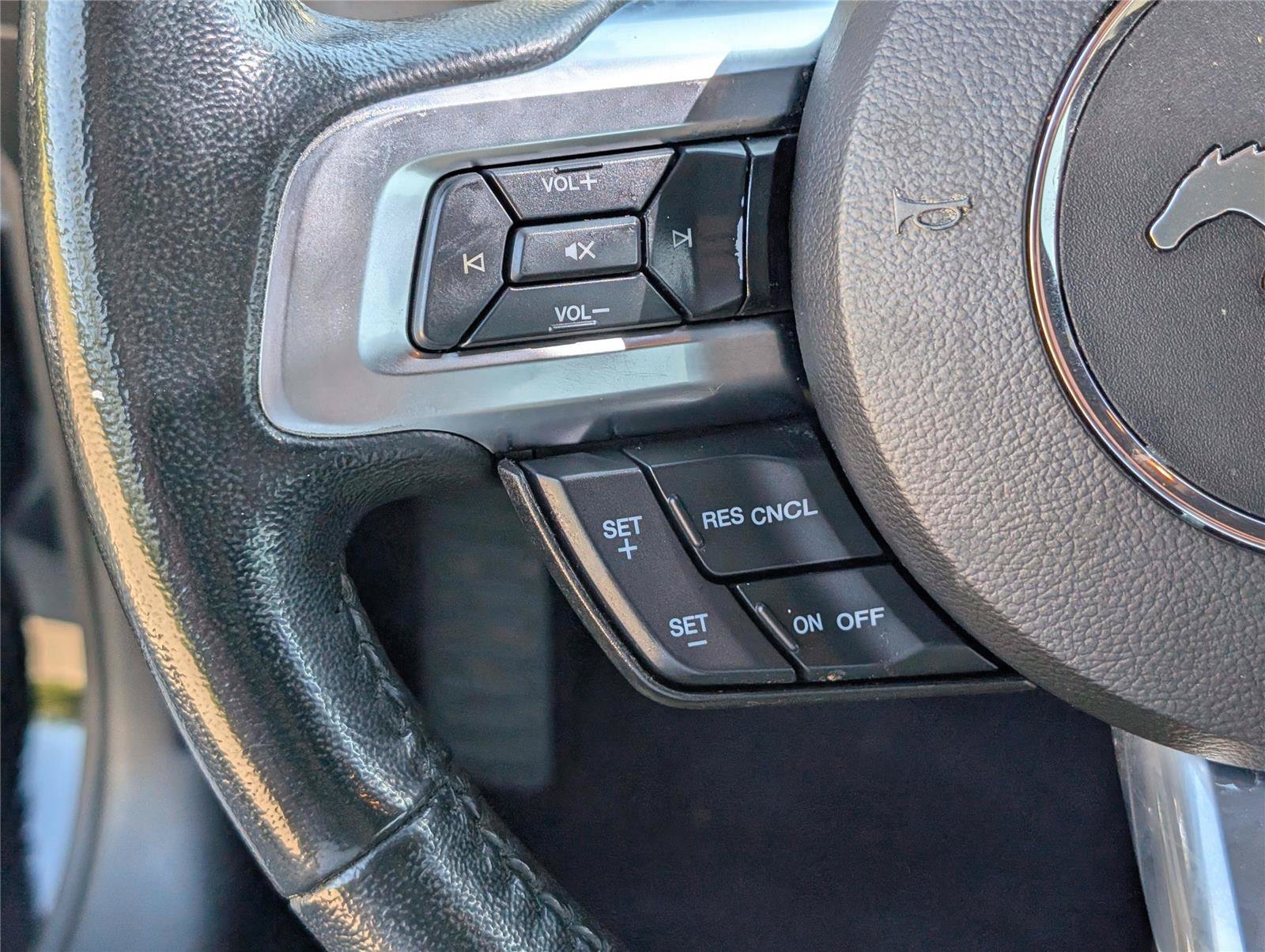 Used 2020 Shadow Black Ford EcoBoost image 17