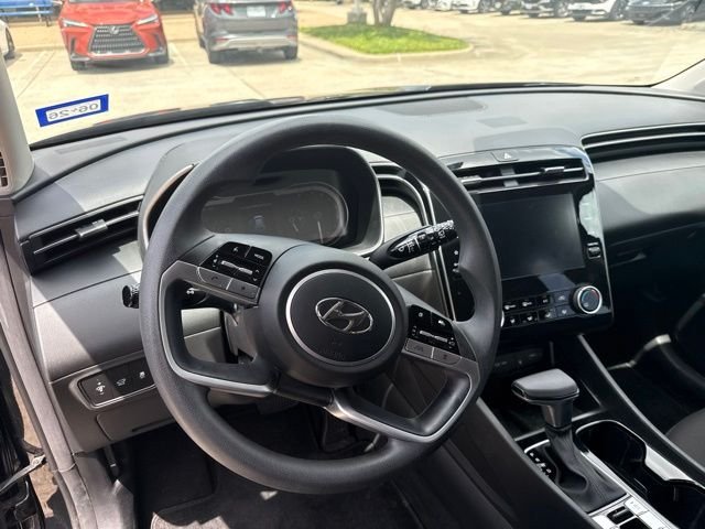 Used 2023 Black Hyundai SEL image 16