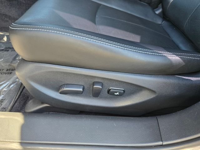 Used 2023 Gray INFINITI LUXE image 12