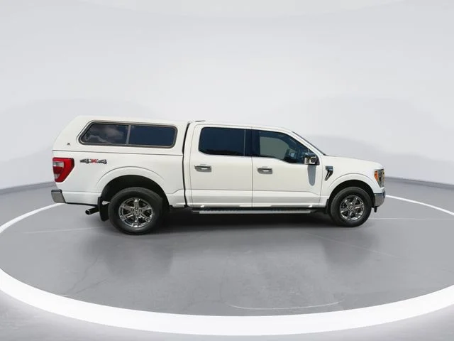 Used 2023 White Ford Lariat image 12
