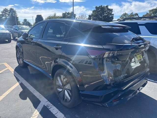 Used 2024 Black Diamond Pearl Nissan ENGAGE image 4