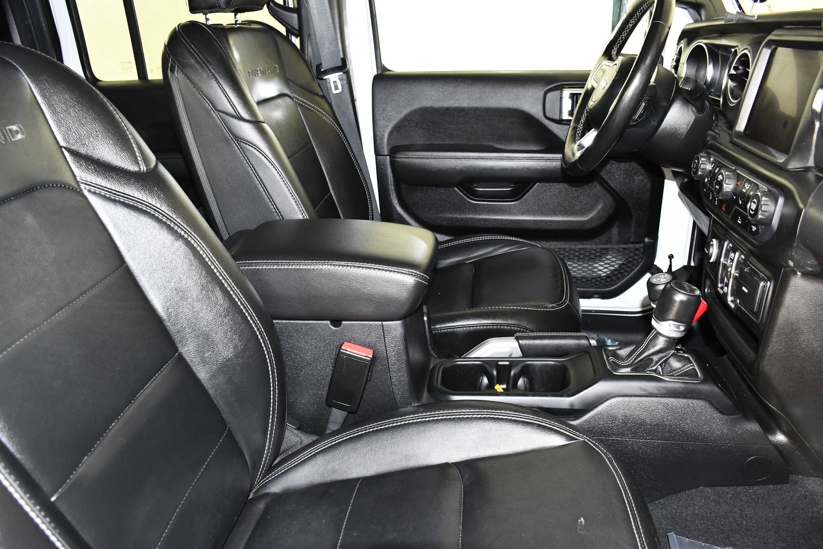Used 2021 Bright White Clearcoat Jeep Overland image 45